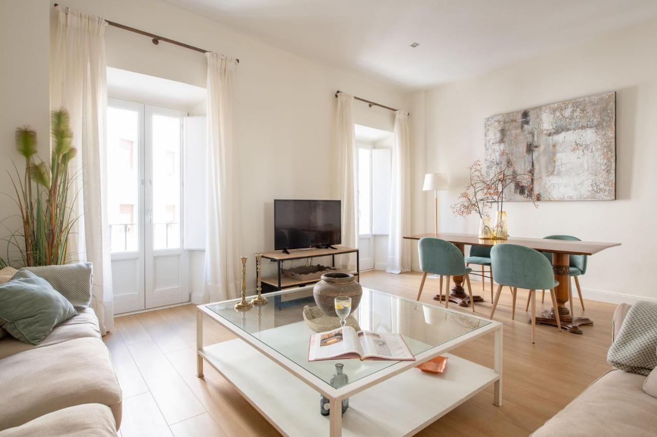 Apartamento Plaza Nueva 2 Bedrooms & 2 Bathrooms Sevilha