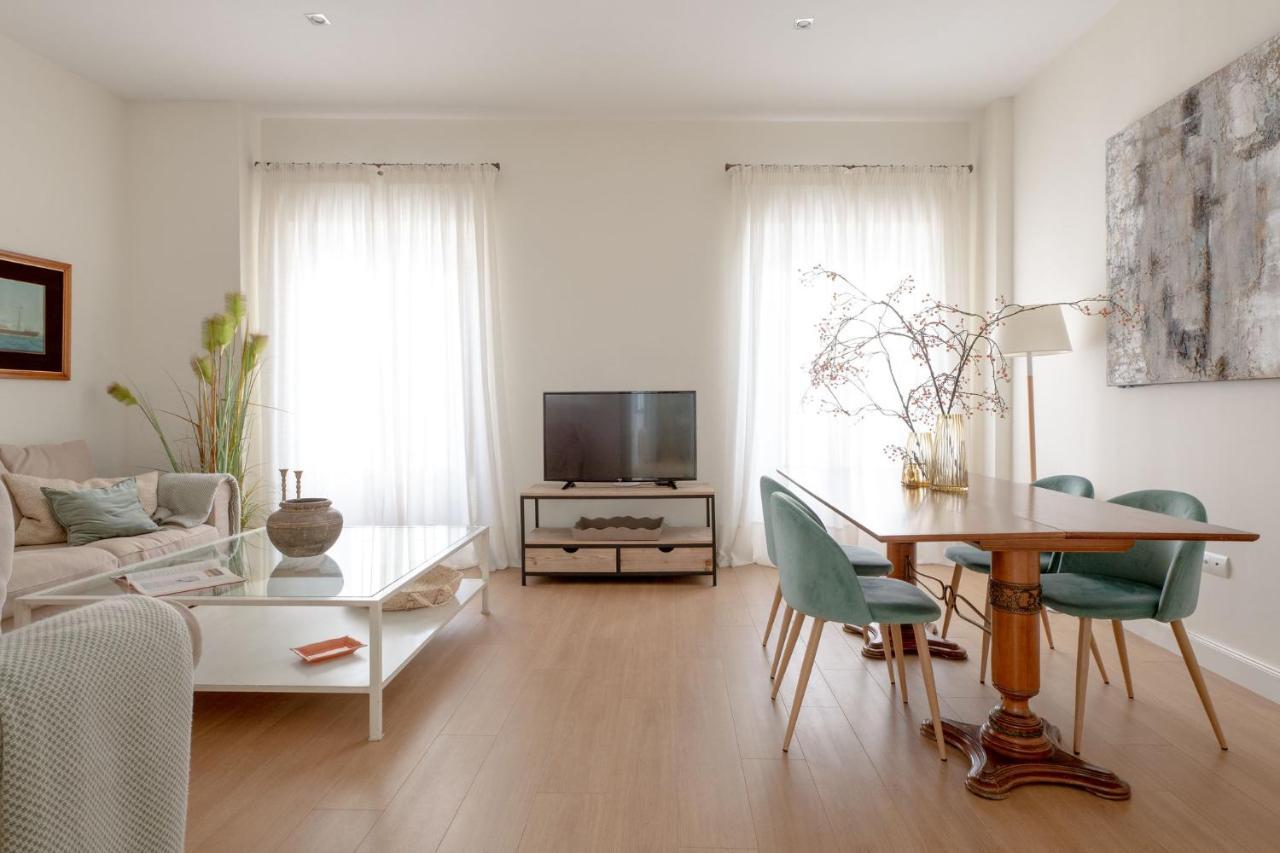 Plaza Nueva 2 Bedrooms & 2 Bathrooms Apartamento